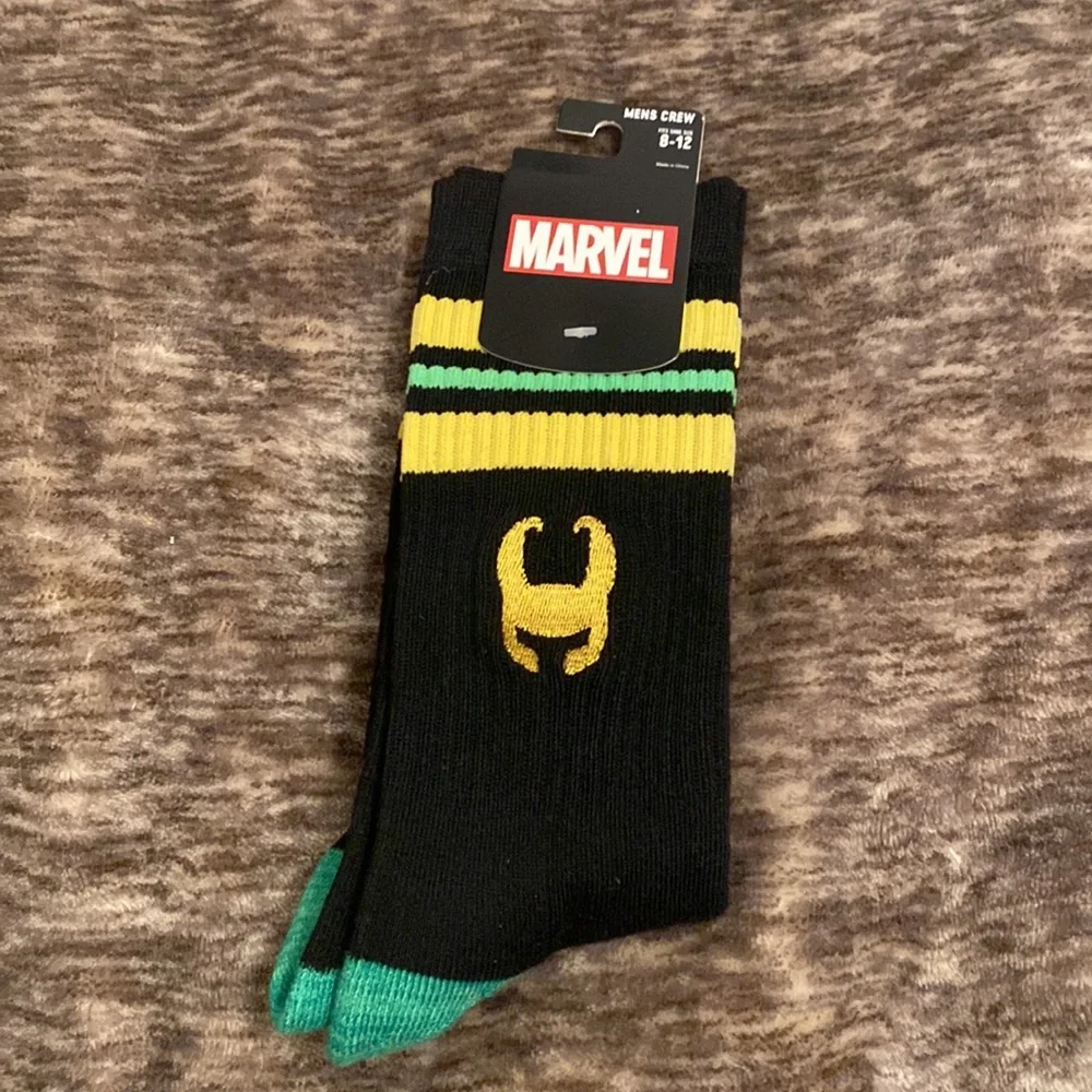 Marvel MCU Loki Logo Crew‎ Socks Superhero Avengers Hot Topic